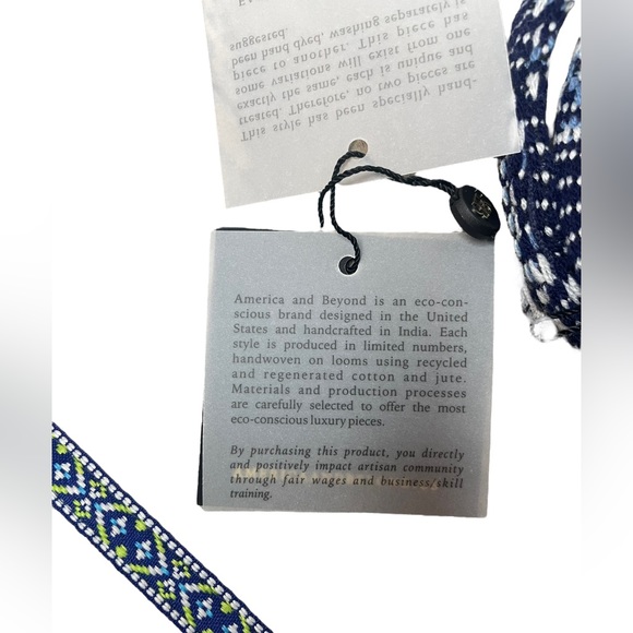 America & Beyond Hand-woven jacquard Mini Tote NWT - Picture 8 of 16